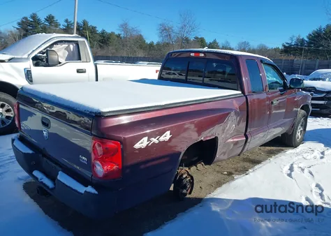 2005 Dodge Dakota Slt from USA, damaged, VIN 1D7HW42N75S159150
